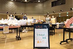 太陽の家 フードパントリー会場